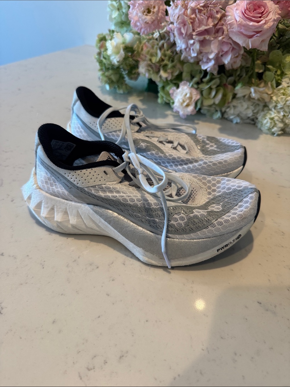 Saucony Women’s White & Silver Performance Running Shoes